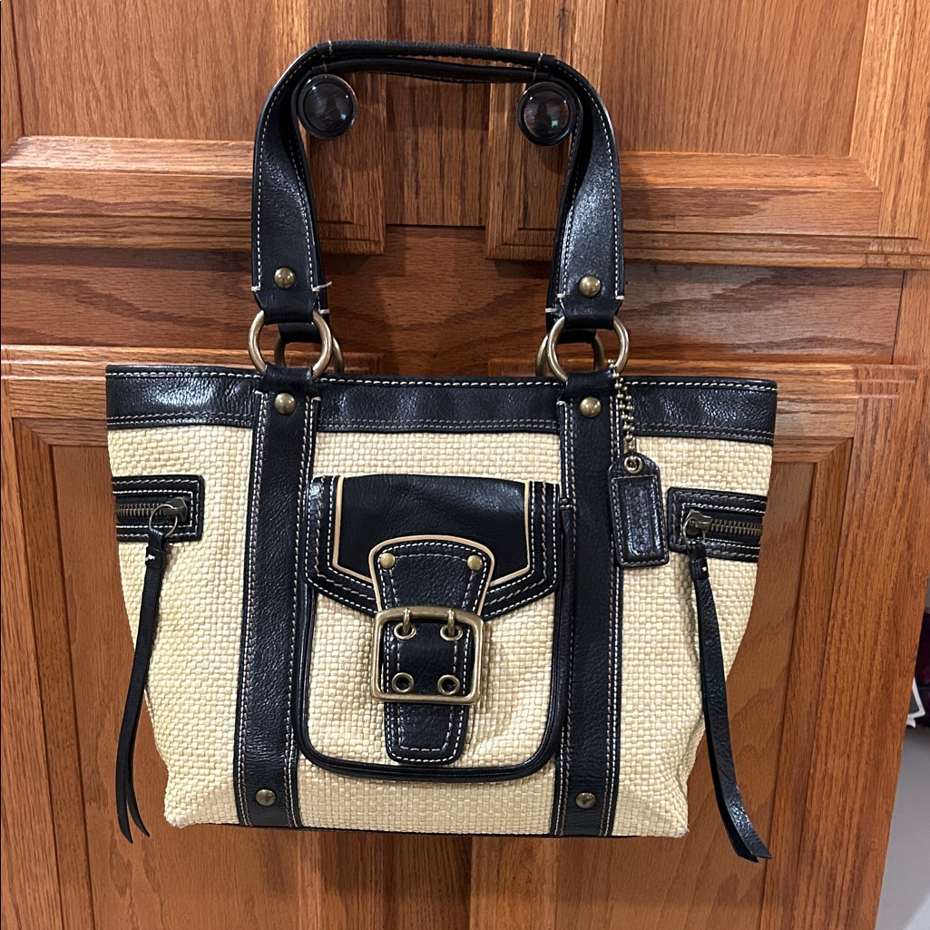 Coach Legacy Vintage Black And Cream Women's Tote Bag